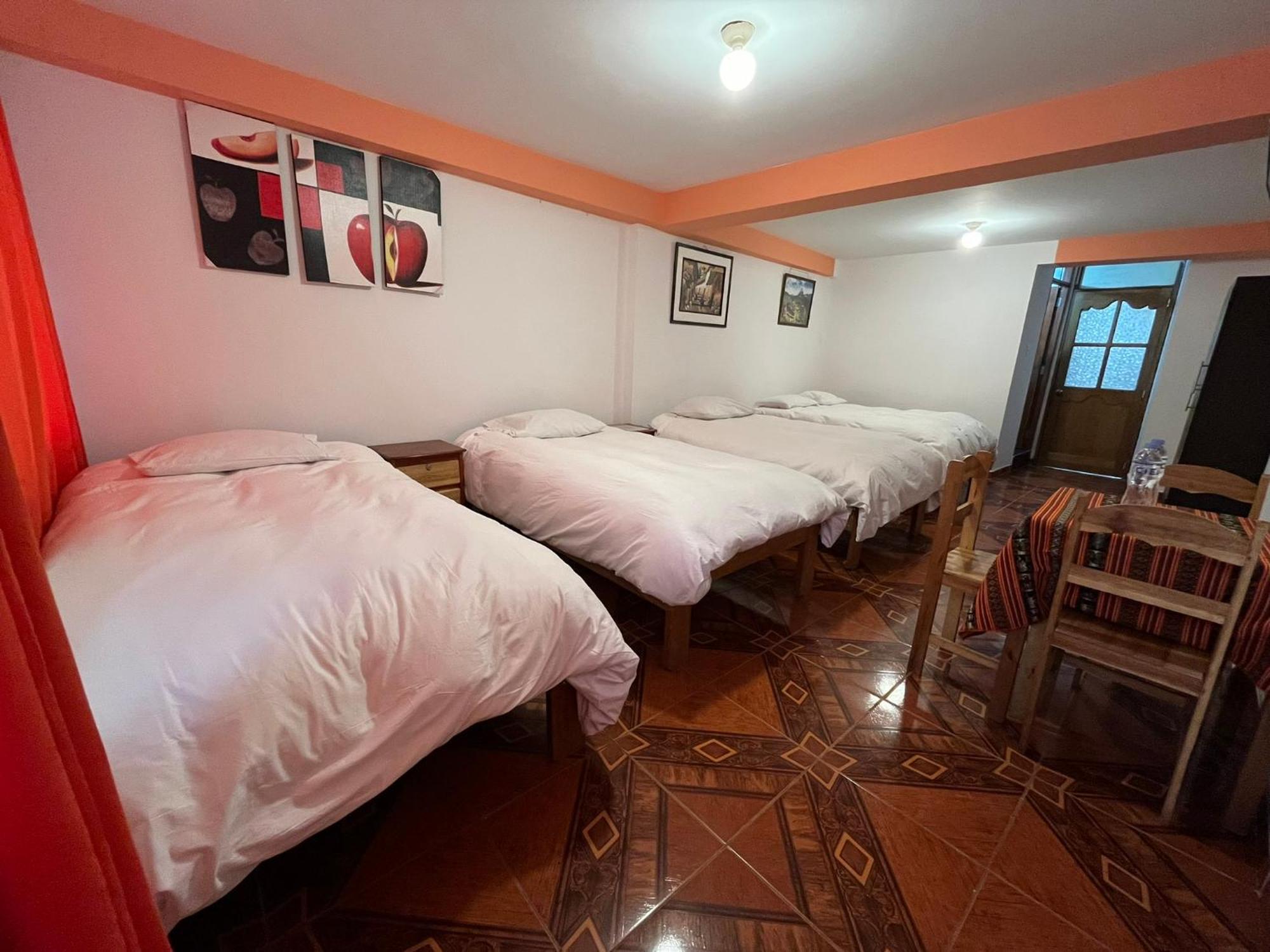 Hostal Apu Qhawarina أويانتيتامْبو المظهر الخارجي الصورة