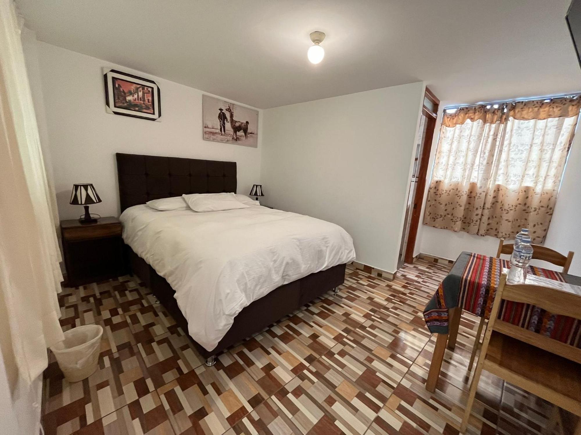 Hostal Apu Qhawarina أويانتيتامْبو المظهر الخارجي الصورة