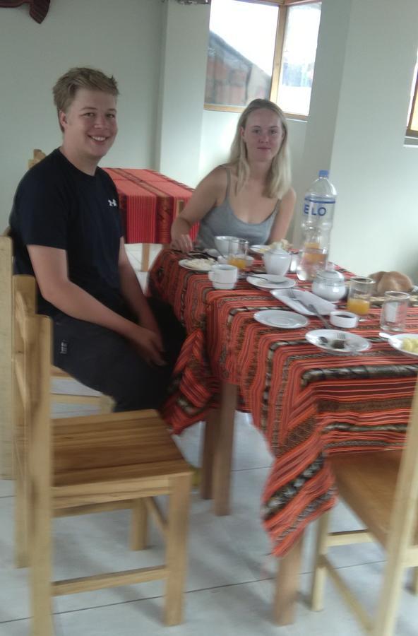 Hostal Apu Qhawarina أويانتيتامْبو المظهر الخارجي الصورة